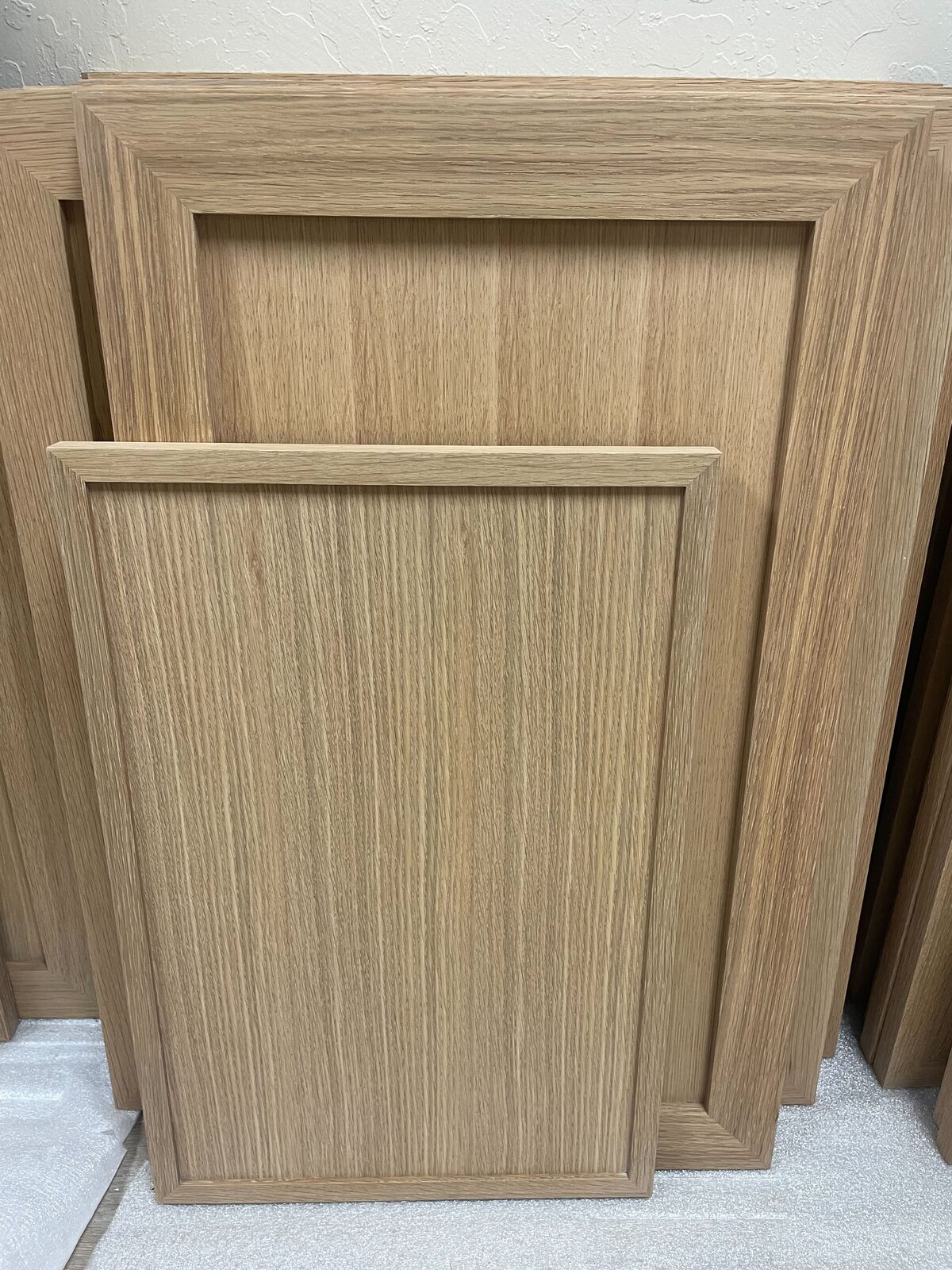 White oak rift skinny shaker with mitered joints — DodiHome craftsmanship